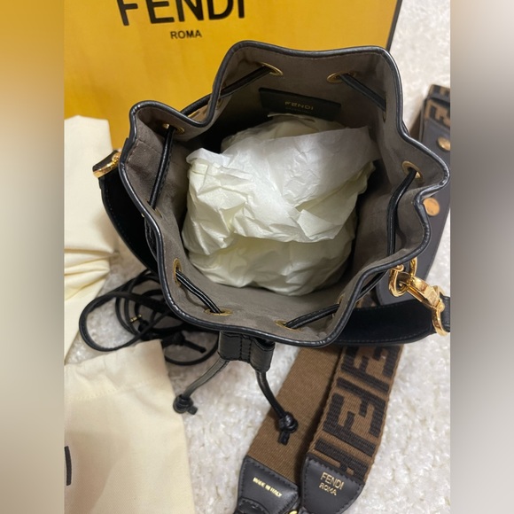 Fendi Mon Tresor Bag - Picture 6 of 6